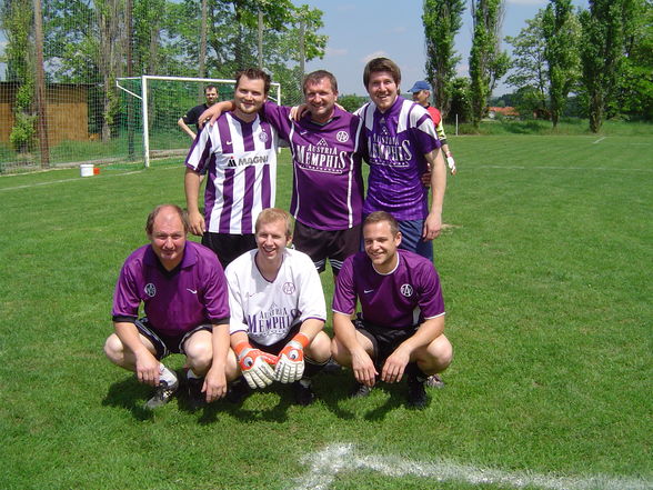 Mai 2009 - 9 (!) Termine Fußball u.a. - 