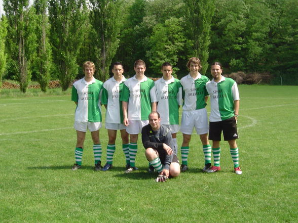 Mai 2009 - 9 (!) Termine Fußball u.a. - 