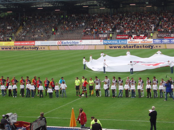 Lask gg. Rapid das Bundesligaspiel - 