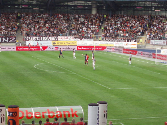 Lask gg. Rapid das Bundesligaspiel - 