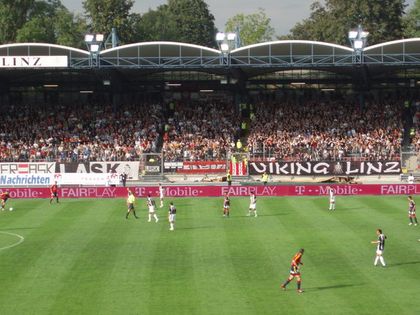 Lask gg. Rapid das Bundesligaspiel - 