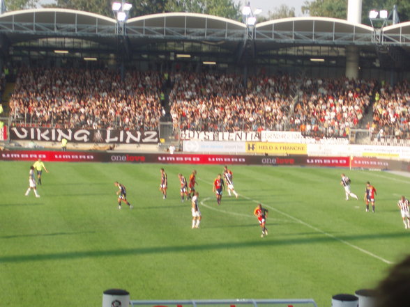 Lask gg. Rapid das Bundesligaspiel - 