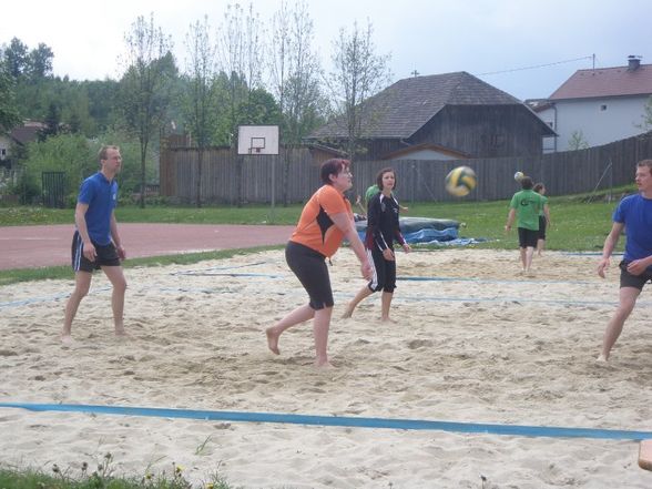 2010-05-13 Beachvolleyball_NWK - 