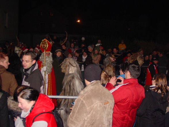 Gnigler Perchtenlauf mit meine mädelz - 