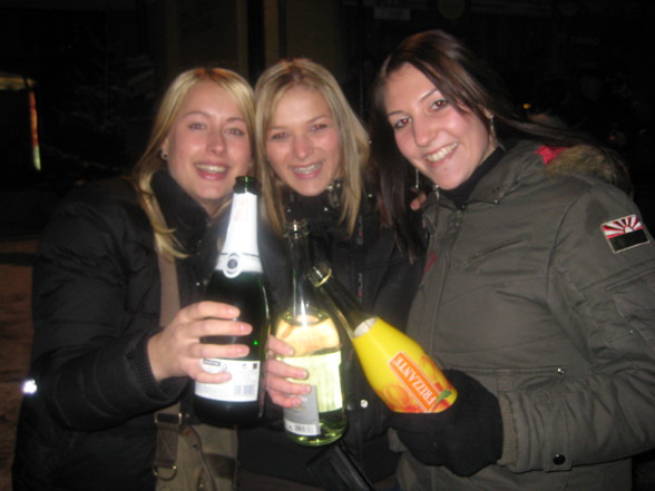 happy new year 2008!!! - 