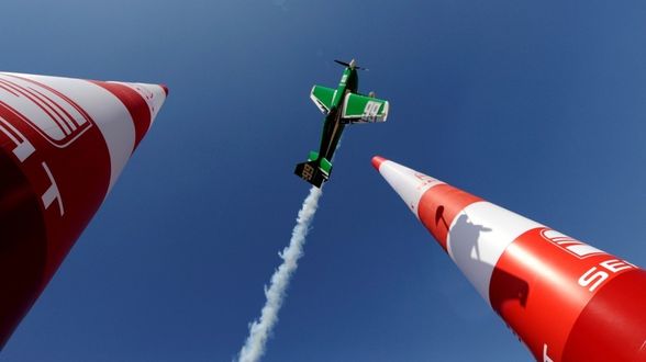 RedBull AirRace Budapest 2009 - 