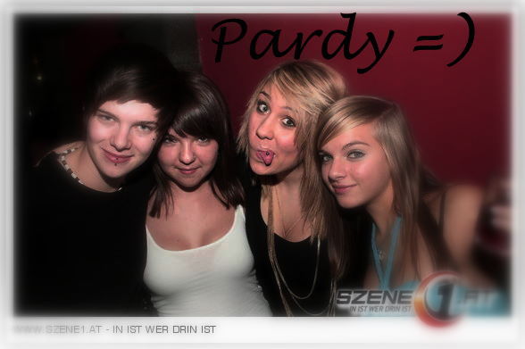 we love to make pardiie *gg* - 