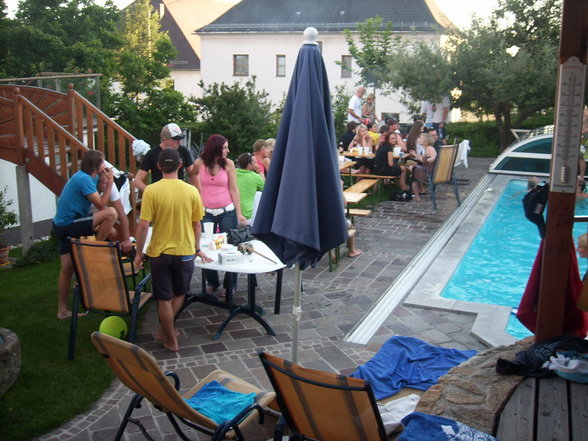 Pool Party - 