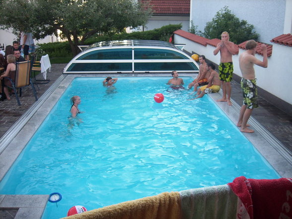 Pool Party - 