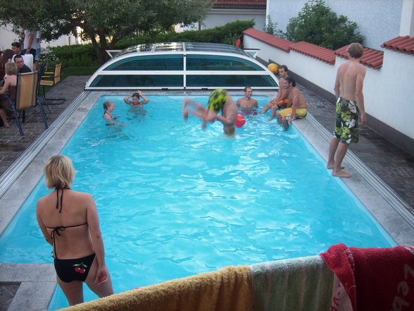 Pool Party - 