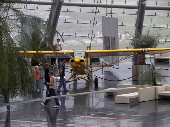 Hangar 7 - 