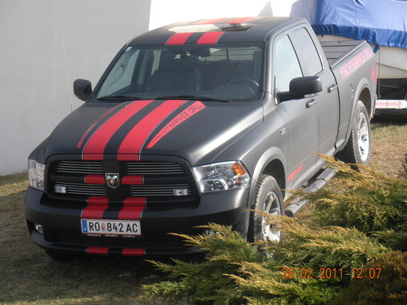 Dodge RAM 400Ps - 