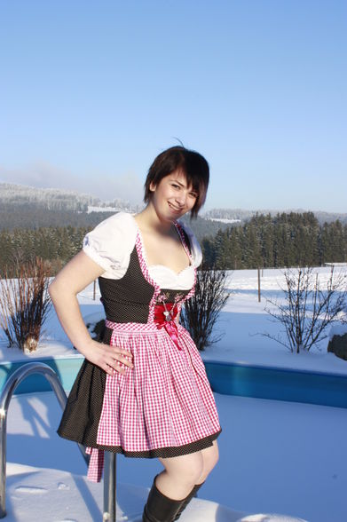 Dirndl hee...=) - 