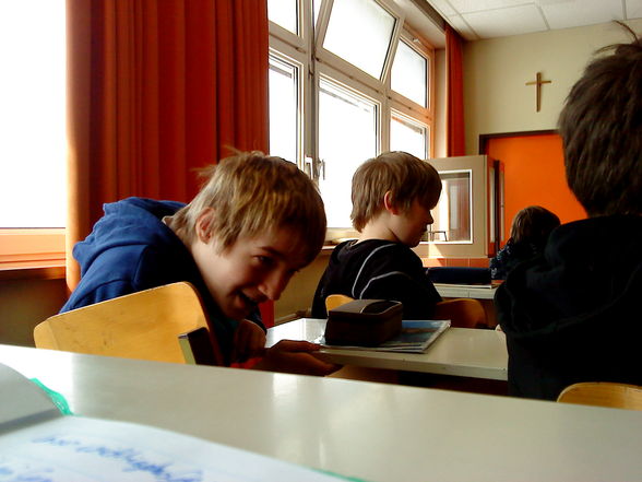 CHEMIE - 