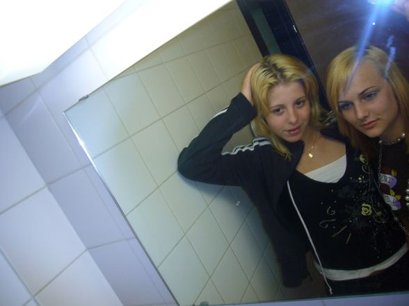 blond moments....^^ - 