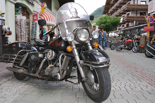 HARLEY TREFFEN - 