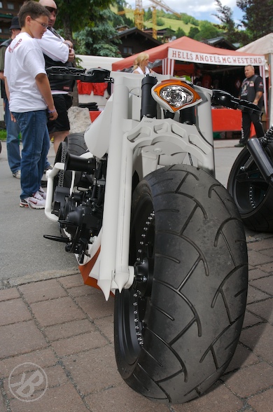 HARLEY TREFFEN - 