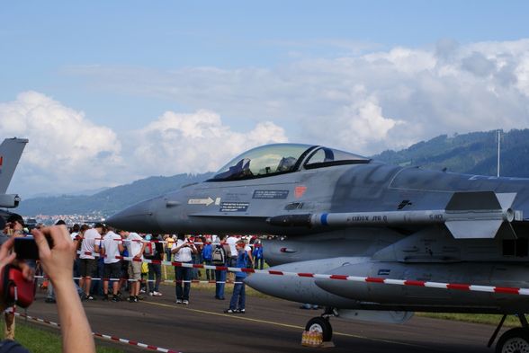 AIRPOWER 09 - 