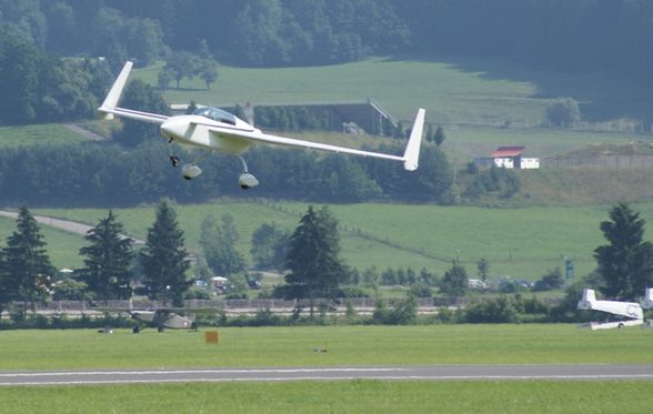 AIRPOWER 09 - 