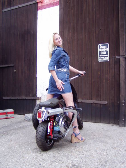 Shooting - Vespa Kalender 2003 - 