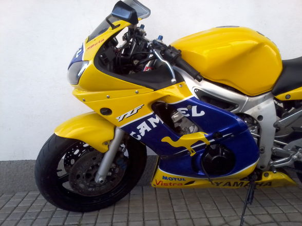 meine yamaha r6  - 