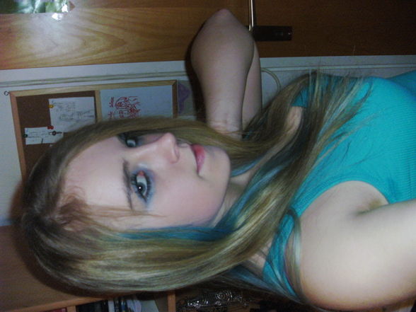 Blaue haare XD - 