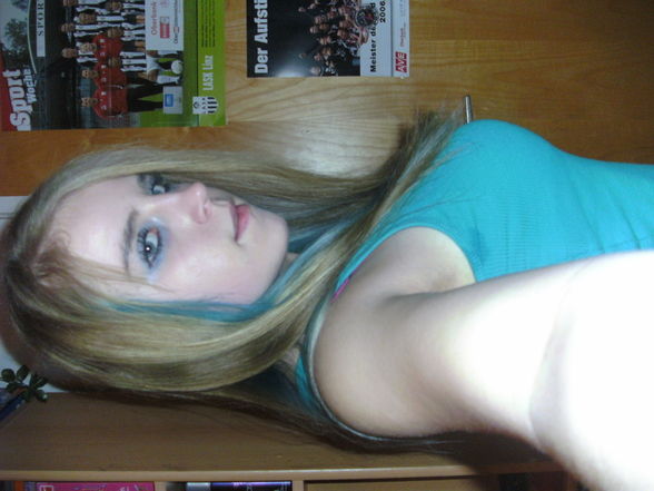 Blaue haare XD - 