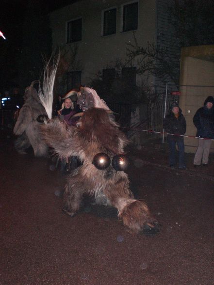 perchtenlauf in weisskirchen - 