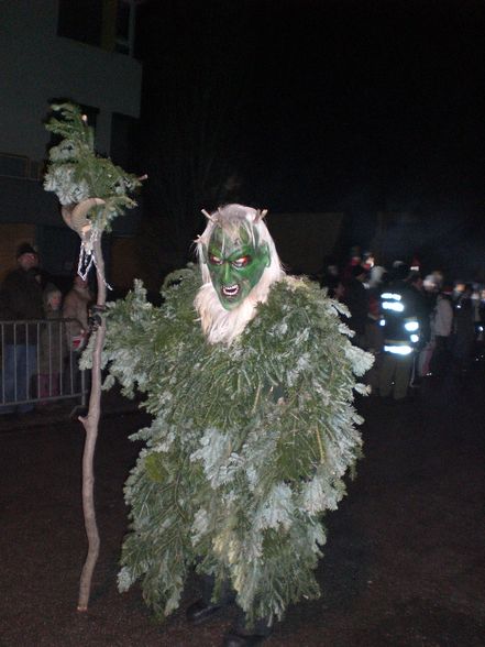 perchtenlauf in weisskirchen - 