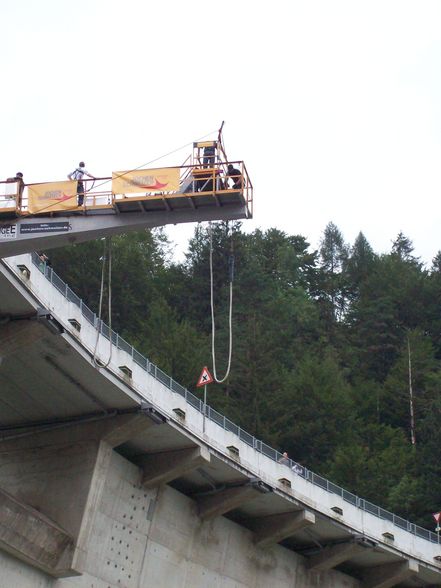 Da Alex beim Bungee springen - 