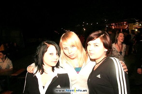 NiGhT LiFe Summer 09' - 