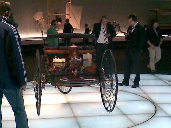 Mercedes Museum Stuttgart - 