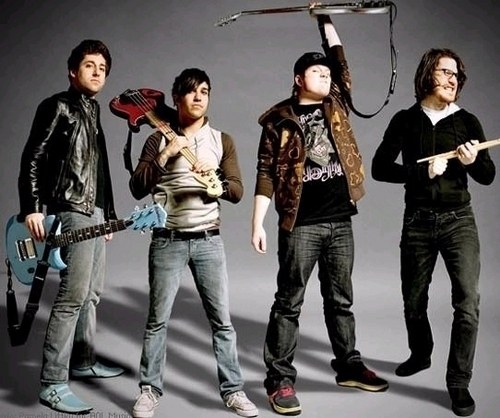 FaLl OuT BoY_ <3 - 