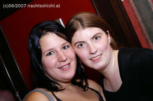 MeInEeee GeIlEn FrIeNdSsss!! - 