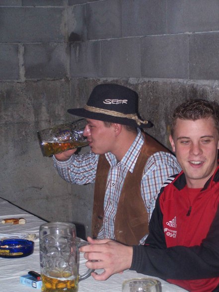 Oktoberfest bei uns Dahoam - 