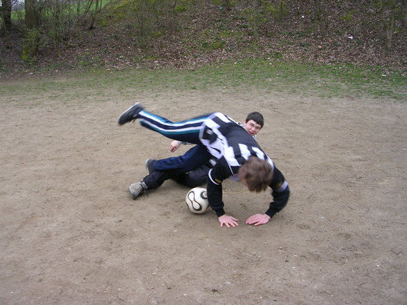 Fußball - 