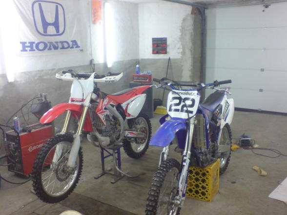 MOTOCROSS - 