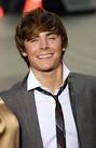 Zac Efron - 