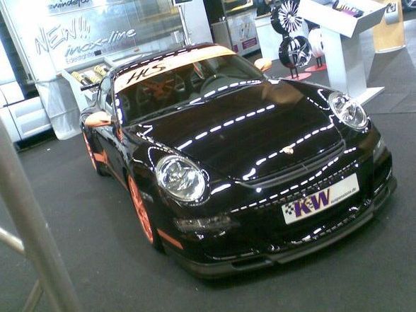 Porsche......................... :D - 