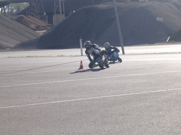 Beim Minibike fahren - 