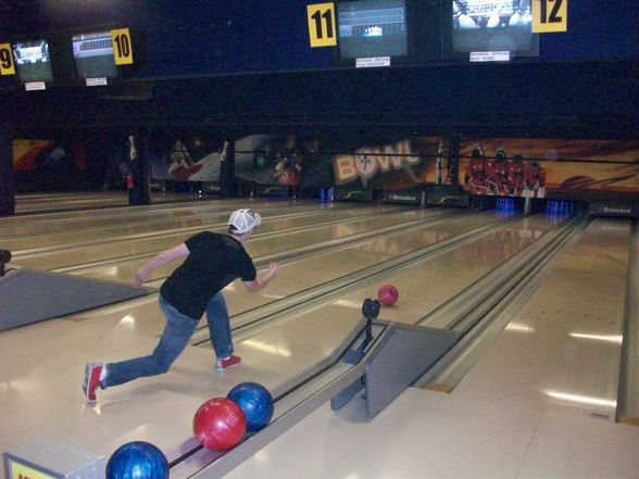 Berufsschule beim Bowlen - 