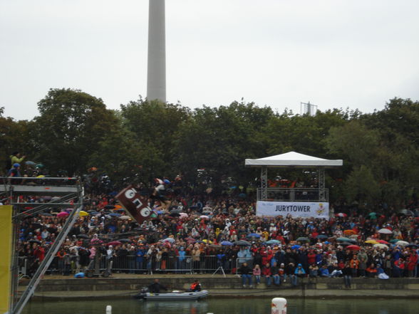 RED BULL  Flugtag - 