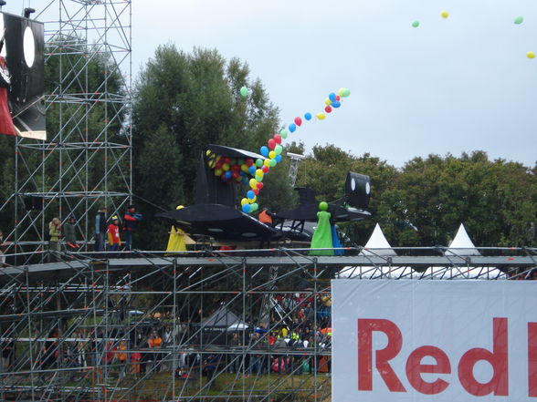 RED BULL  Flugtag - 