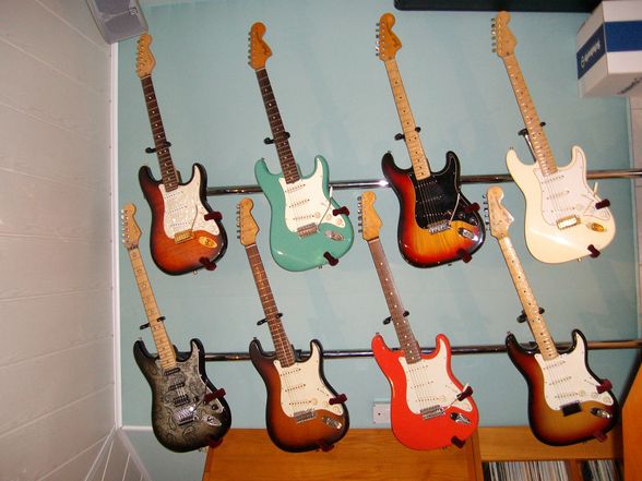 der Gitarren Keller und das schlagzeug - 