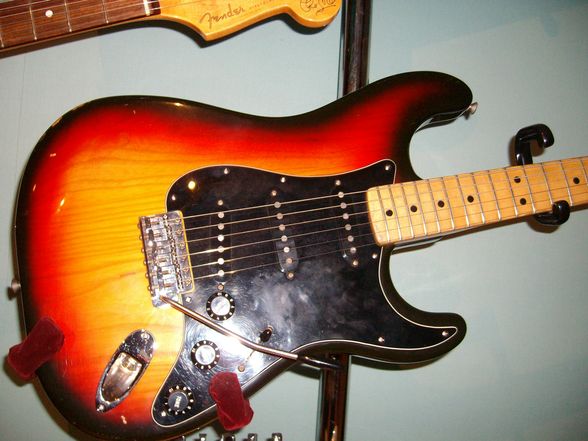 der Gitarren Keller und das schlagzeug - 