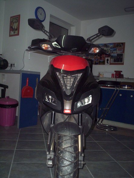 Mei Aprilia! - 