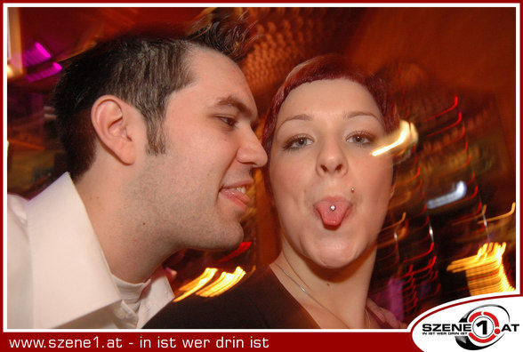 judith und Patrick arbeit B8 und karaoke - 