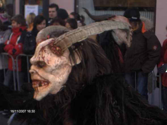 Perchtenlauf St.Johann in Tirol - 