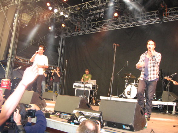 Festivals 09 - 