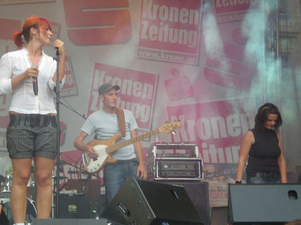 KroNeFeSt...=) - 